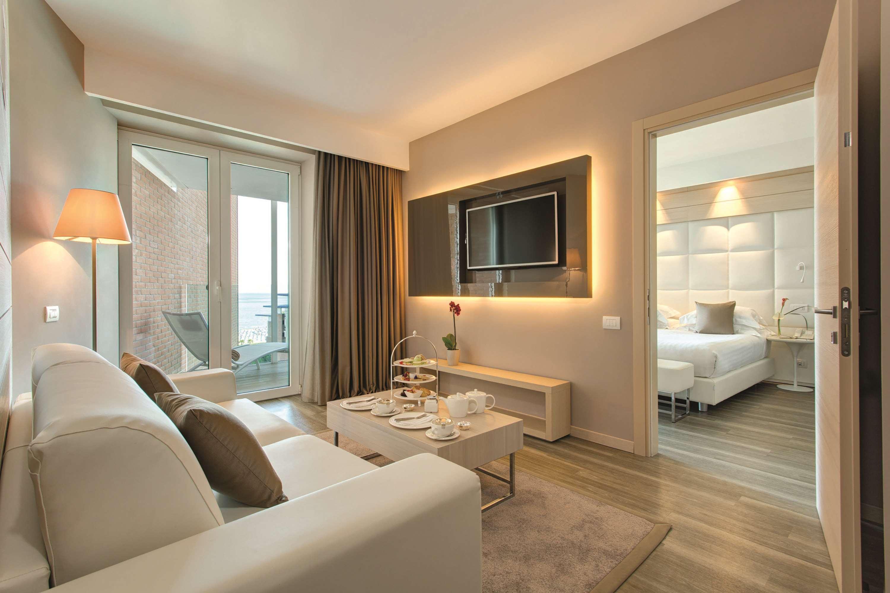 Almar & Hotel 5*