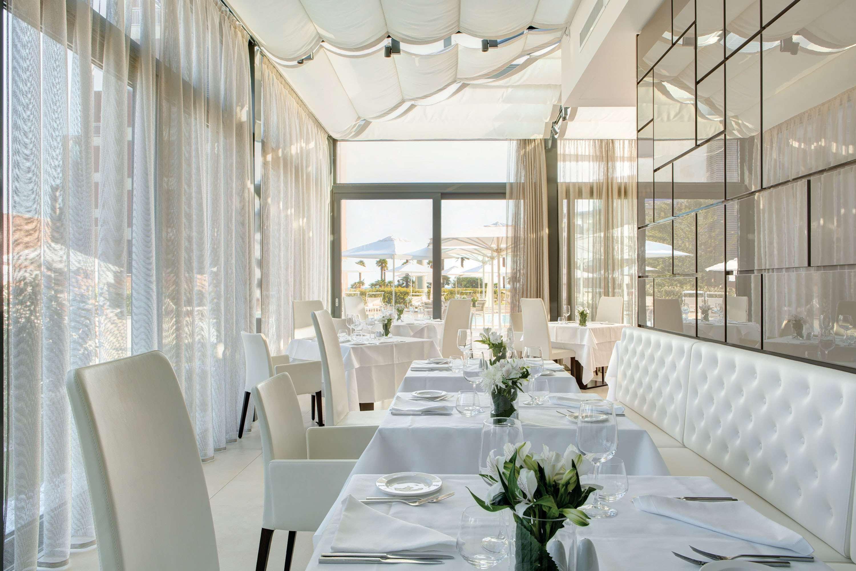 Hotel Almar &